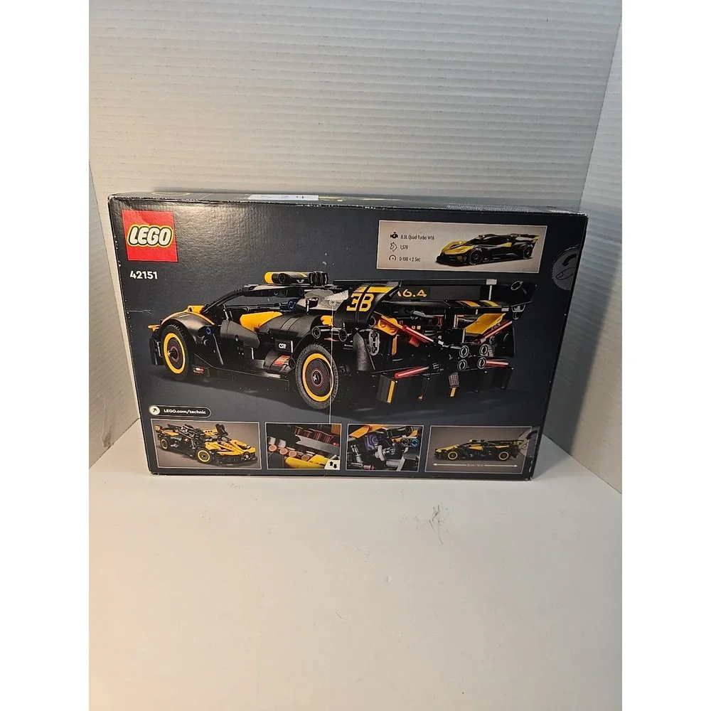 LEGO TECHNIC Bugatti Bolide (42151) 905 Pieces NIB‎